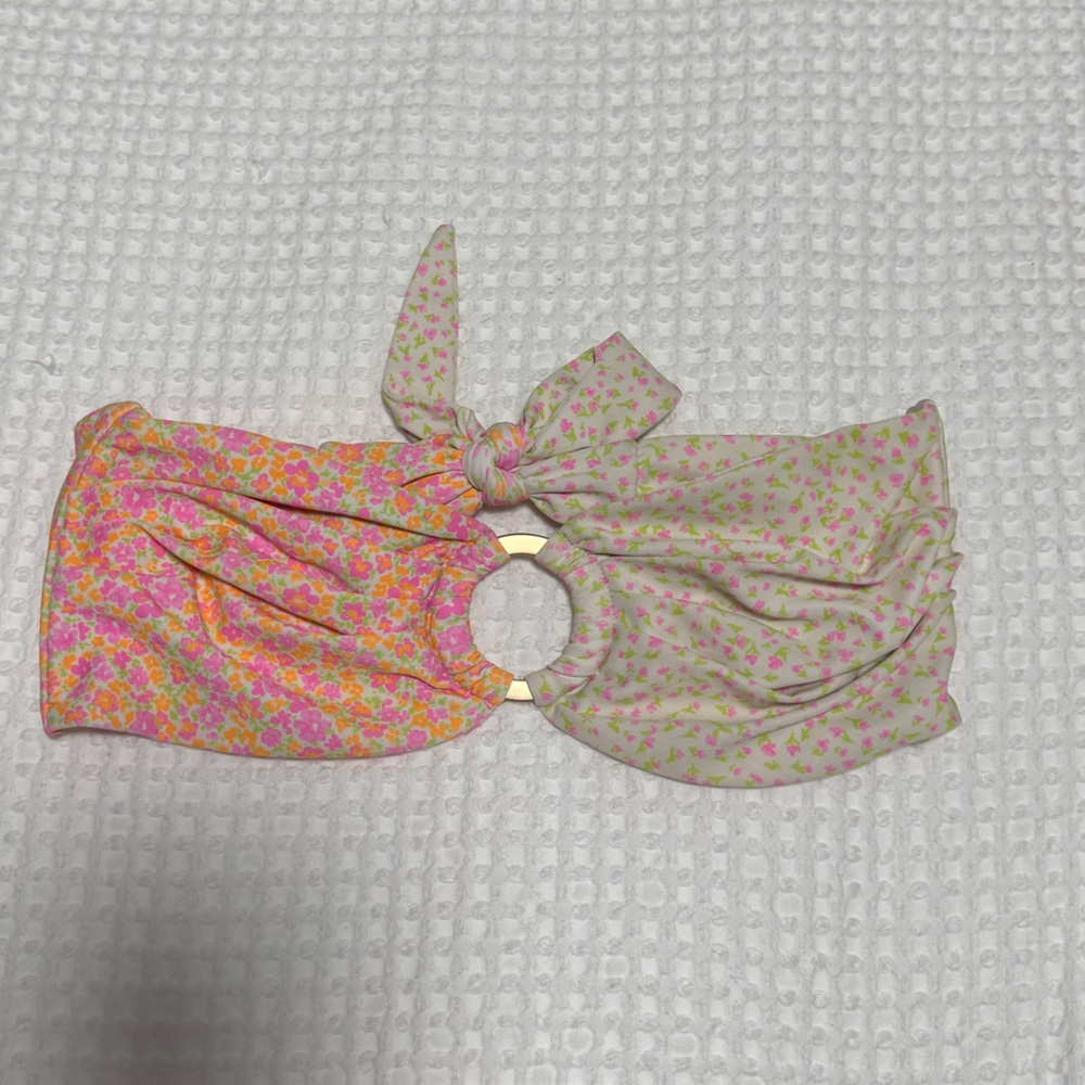 Kulani Kinis Floral Bikini Top - Pink and Cream - Size M - Worn Once